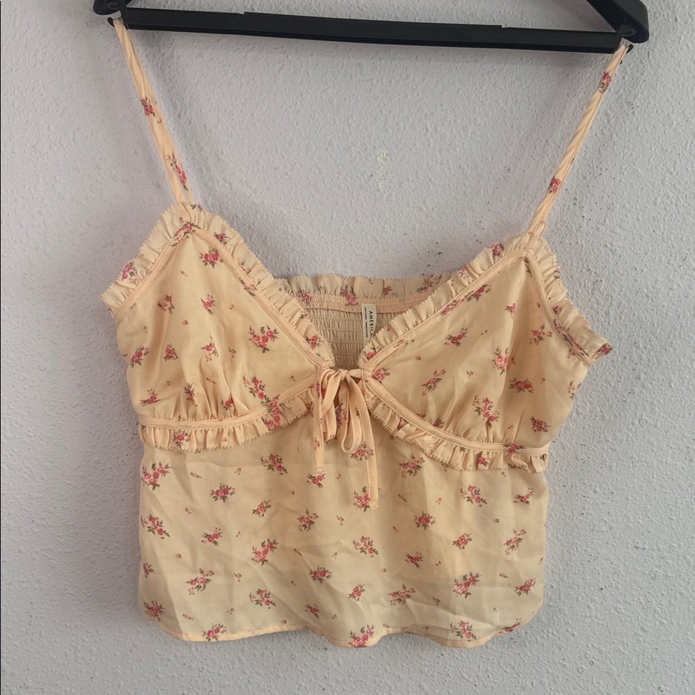 NWT American Eagle Outfitters Floral Peach & Pink Camisole Blouse Size M